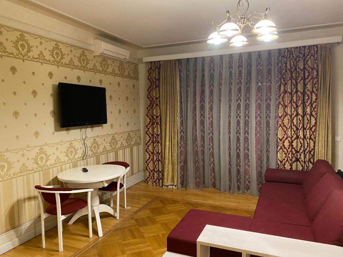 Fontush Boutique Hotel Ivano-Frankivsk Exterior photo